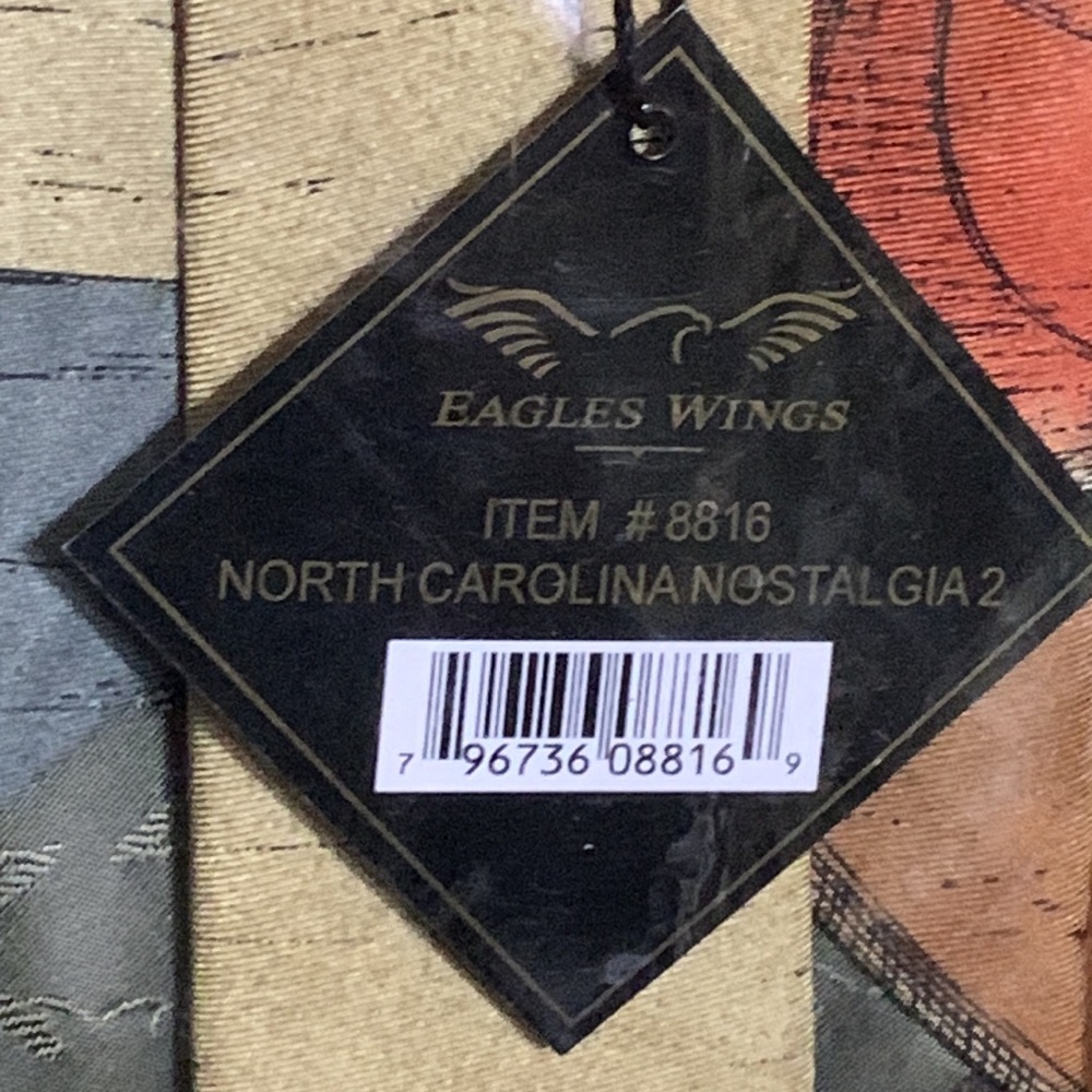 🦅 EAGLES WINGS 🦅 NORTH CAROLINA MAN’S TIE 🆕🩵 - Picture 3 of 9